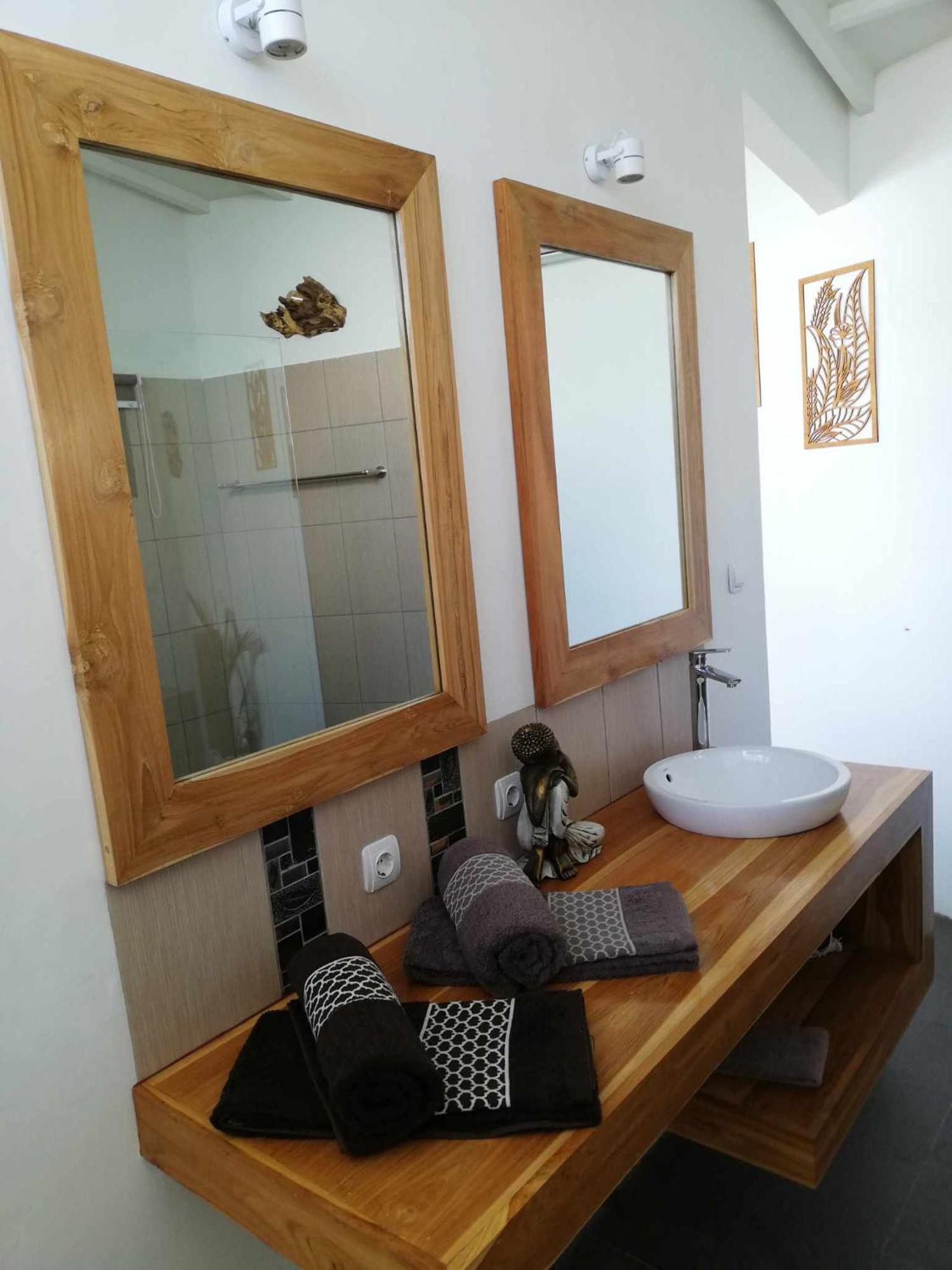 Eden Eco-Villas With Private Pool & Sea View - Adult Only Batumadeg 外观 照片