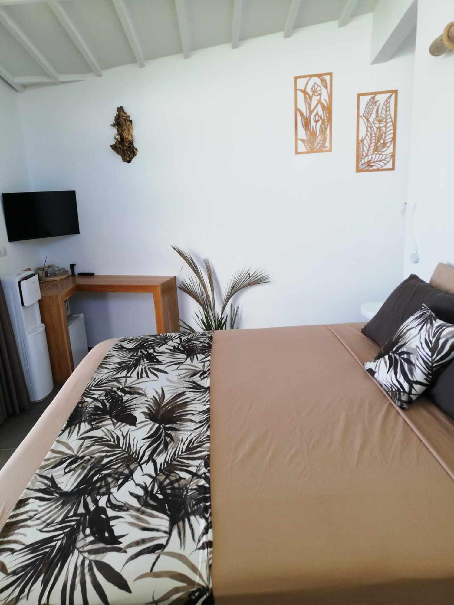 Eden Eco-Villas With Private Pool & Sea View - Adult Only Batumadeg 外观 照片